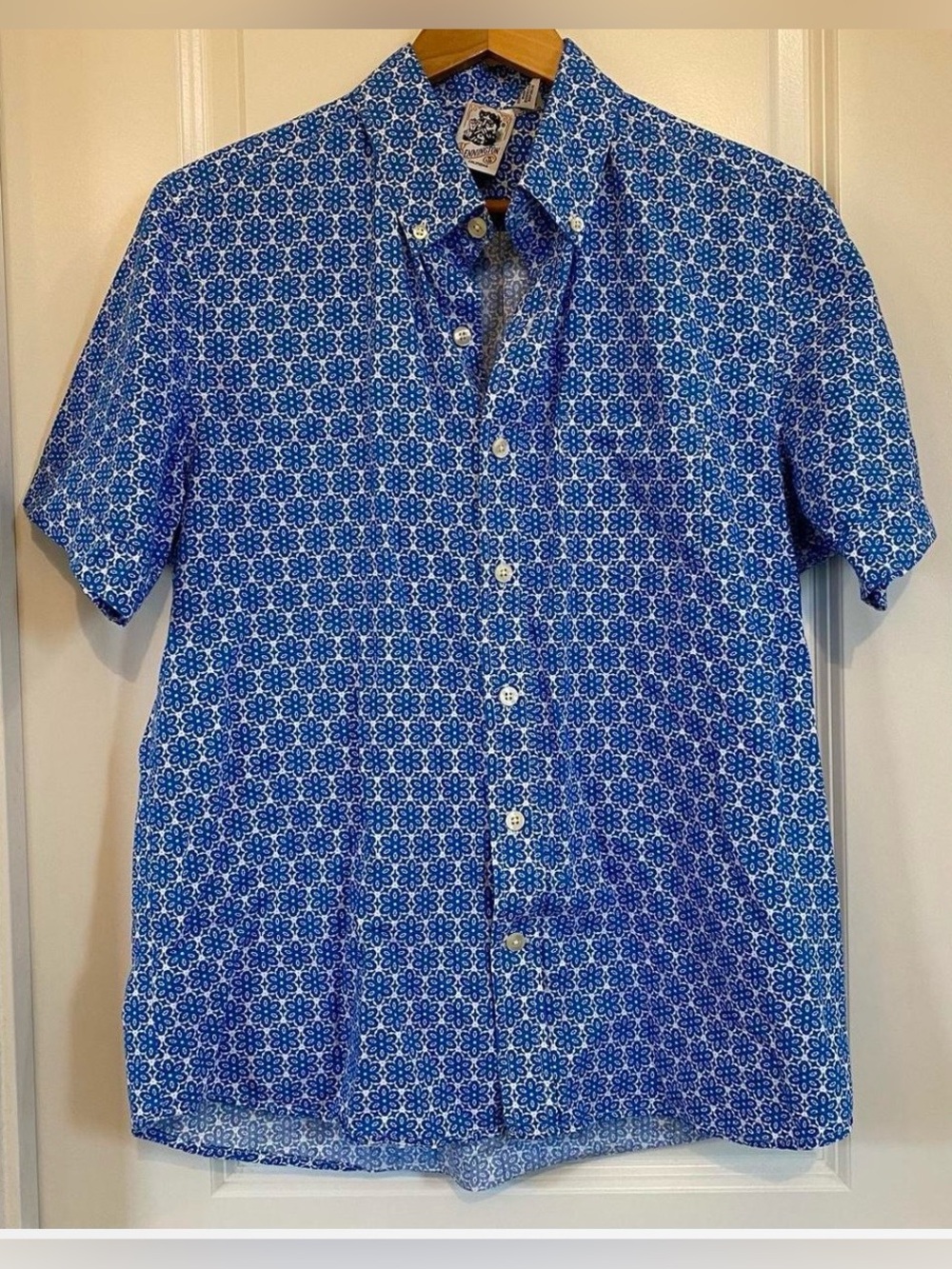 Kennington Ltd Shirt Large 100% Cotton Blue Medallion Floral Vacation Coastal